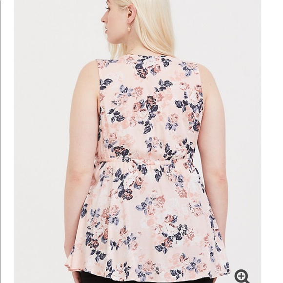 ❌SOLD❌ BLUSH FLORAL CHALLIS TANK - Picture 2 of 6